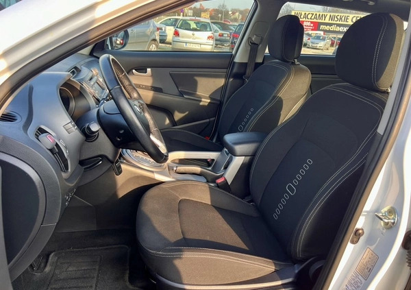 Kia Sportage cena 56850 przebieg: 99852, rok produkcji 2016 z Ciechanowiec małe 137